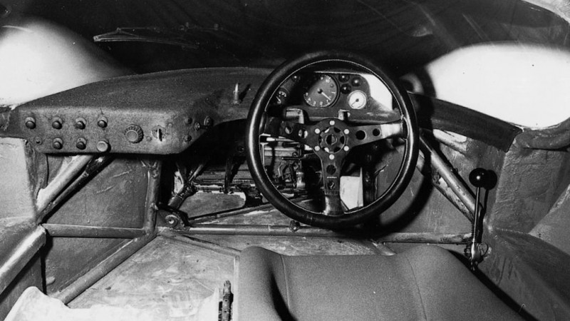 b-HDI 31100_1_Blick in das 917 Cockpit, in den Jahren 1970_71 konnten mit dem 917 zwei Markenweltmeister-Titel eingefa.jpg