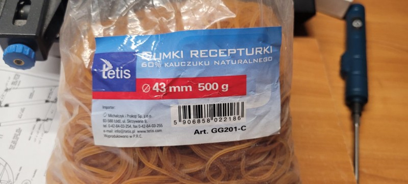 gumki.jpeg